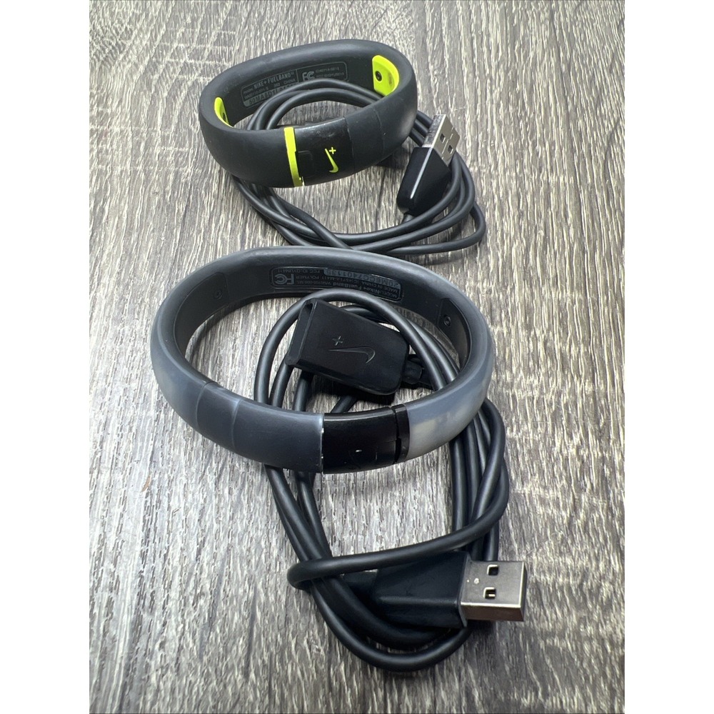 Lot Of 2 Nike + Fuelband SE Activity Tracker Fitness Band Clear Black W/ Charger